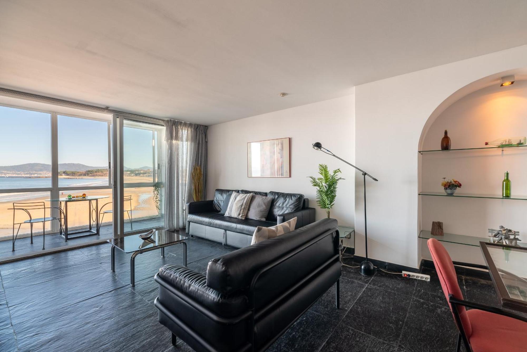 El Balcon De Samil Apartment Vigo Luaran gambar